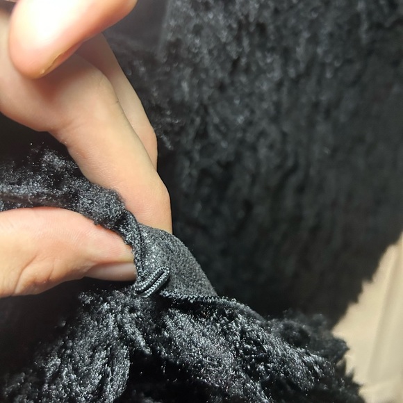 Studio M Fur vest - Picture 5 of 14